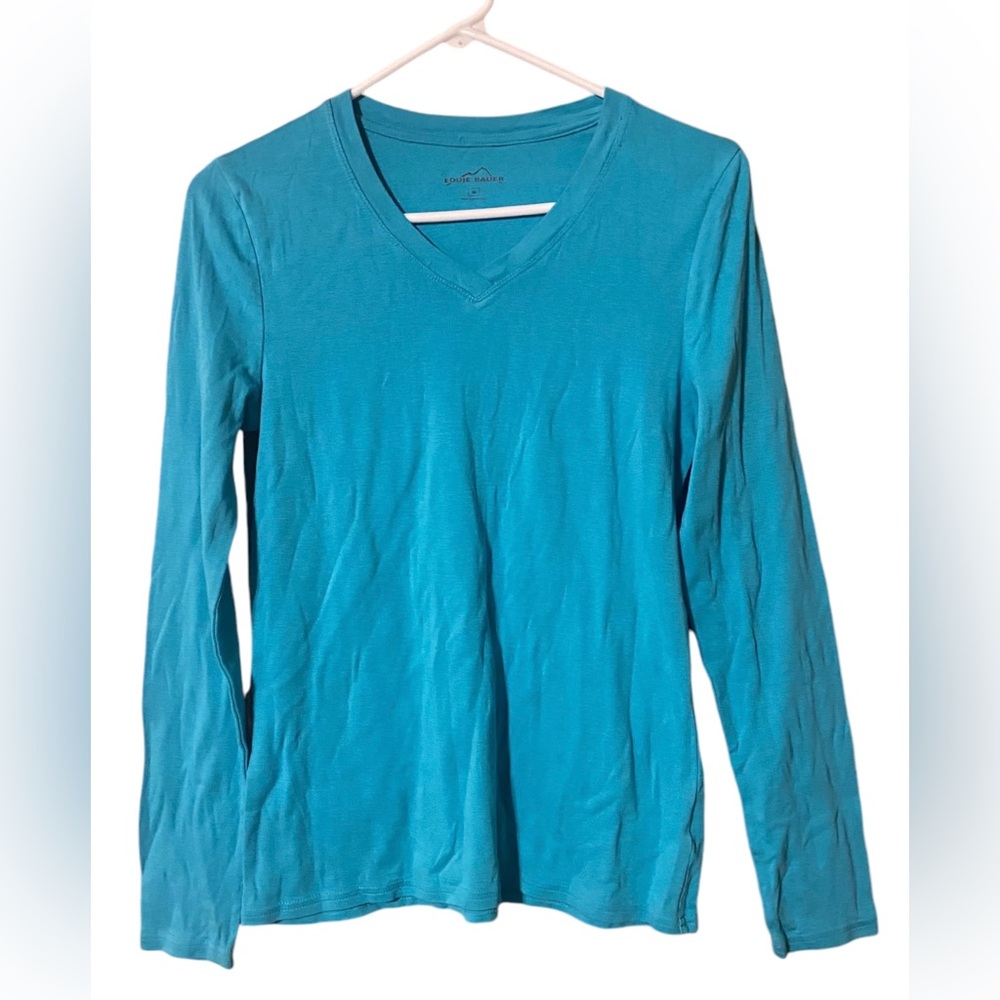 Eddie Bauer Lot Of 4 Long Sleeve Shirts Womens Medium V-Neck Minimalist Comfort - Picture 3 of 16